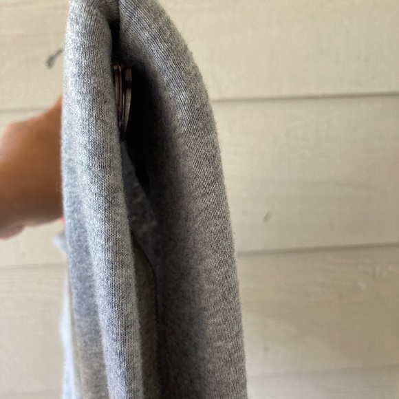 NWT Calvin Klein sleeveless Padded Shirt Gray - Size Large🤗 - Picture 5 of 5